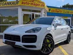 Weiß Gebraucht 2021 Porsche Cayenne Turbo S Sport SUV | 118.850 € (Fairer Preis)
