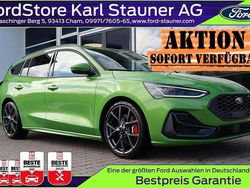 Mean green metallic Neu 2025 Ford Focus ST Kombi | 39.680 € (Guter Preis)