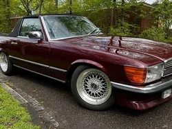 Rot Gebraucht 1987 Mercedes 560 Cabrio | 38.900 €