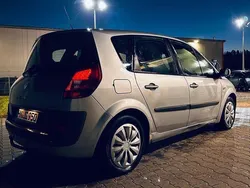 Grau Gebraucht 2007 Renault Scénic II Van / Kleinbus | 600 € (Superpreis)