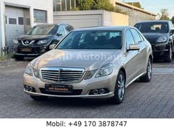 Perlbeige metalliclack Gebraucht 2009 Mercedes E220 Limousine | 8.999 € (Superpreis)