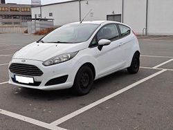 Weiß Gebraucht 2013 Ford Fiesta Trend Kleinwagen | 4.200 € (Fairer Preis)