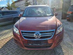 Wild cherry red metallic Gebraucht 2009 VW Tiguan Sport SUV | 8.490 € (Guter Preis)