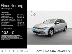 Silber Gebraucht 2023 VW Golf VIII Life Limousine | 24.430 € (Guter Preis)