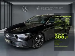 Metalliclack kosmosschwarz Gebraucht 2024 Mercedes CLA180 Progressive Limousine | 32.111 € (Fairer Preis)