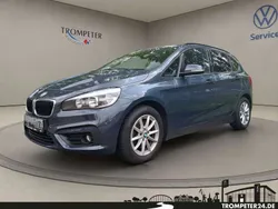 Atlantikgrau metallic Gebraucht 2015 BMW 218 Active Tourer Advantage Van / Kleinbus | 10.950 € (Fairer Preis)