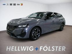 Grau/typ aussenverkleidung met Gebraucht 2024 Peugeot 308 SW Allure Kombi | 18.990 €
