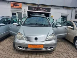 Grau Gebraucht 2004 Mercedes A190 Avantgarde Van / Kleinbus | 999 € (Fairer Preis)