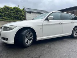 Weiß Gebraucht 2009 BMW 320 Kombi | 1.900 € (Superpreis)