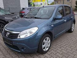 Blau "mineral" Gebraucht 2008 Dacia Sandero Lauréate Kleinwagen | 2.688 € (Fairer Preis)
