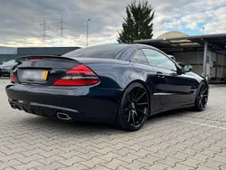 Schwarz Gebraucht 2010 Mercedes SL500 Cabrio | 34.900 €