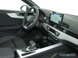 Daytonagrau perleffekt Gebraucht 2024 Audi A5 S-Line Coupé | 45.245 € (Superpreis)