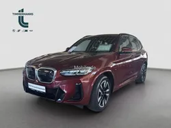 Rot Gebraucht 2022 BMW iX3 Sport Line SUV | 39.350 € (Superpreis)