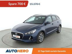 Blau Gebraucht 2017 Hyundai i30 Limousine | 14.670 € (Etwas zu teuer)