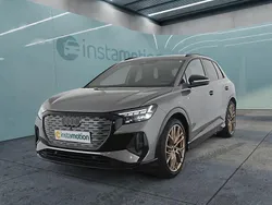 Grau Gebraucht 2022 Audi Q4 e-tron S-Line SUV | 33.599 € (Fairer Preis)