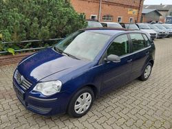 Blau Gebraucht 2006 VW Polo Goal Limousine | 2.600 € (Fairer Preis)