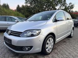 Grau Gebraucht 2010 VW Golf Plus Cross Team Van / Kleinbus | 4.290 € (Guter Preis)