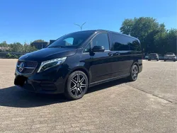Schwarz Gebraucht 2020 Mercedes V250 AMG line Van / Kleinbus | 38.800 € (Guter Preis)