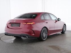 Rot Gebraucht 2024 Mercedes C300 AMG Limousine | 48.970 € (Etwas zu teuer)