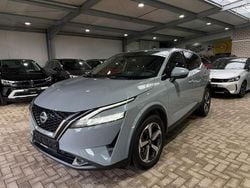 Grau Gebraucht 2024 Nissan Qashqai 360º SUV | 21.249 €