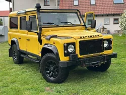 Gelb Gebraucht 2004 Land Rover Defender SUV | 41.000 €