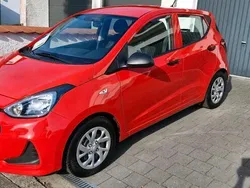 Rot Gebraucht 2018 Hyundai i10 Kleinwagen | 7.200 € (Guter Preis)