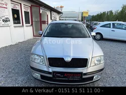 Silber Gebraucht 2007 Skoda Octavia Elegance Kombi | 1.699 € (Fairer Preis)