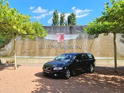 Schwarz Gebraucht 2011 Volvo V50 Kombi | 7.800 €