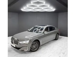 Grau Gebraucht 2019 BMW 745e Limousine | 49.900 € (Teuer)