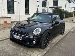 Schwarz Gebraucht 2017 Mini Cooper S Kleinwagen | 15.200 € (Fairer Preis)