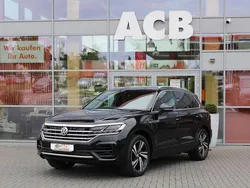 Blau Gebraucht 2019 VW Touareg R-line SUV | 39.900 € (Fairer Preis)