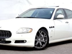 Weiß Gebraucht 2009 Maserati Quattroporte Limousine | 37.950 € (Fairer Preis)