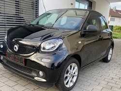 Schwarz Gebraucht 2017 Smart ForFour Basis Kleinwagen | 9.800 € (Fairer Preis)