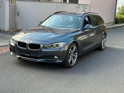 Grau Gebraucht 2012 BMW 320 Sport Line Kombi | 9.449 € (Fairer Preis)