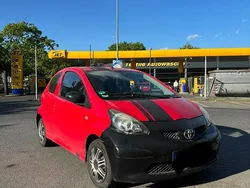 Rot Gebraucht 2006 Toyota Aygo Kleinwagen | 900 € (Guter Preis)