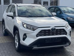 Weiß Gebraucht 2020 Toyota RAV4 Hybrid Comfort SUV | 27.900 € (Fairer Preis)