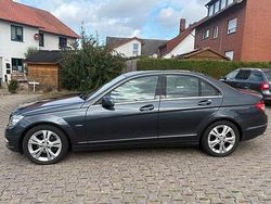 Grau Gebraucht 2011 Mercedes C220 Limousine | 10.200 € (Fairer Preis)