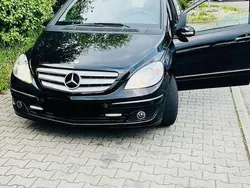 Schwarz Gebraucht 2007 Mercedes B200 Edition Van / Kleinbus | 5.800 € (Teuer)