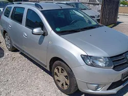 Silber Gebraucht 2014 Dacia Logan MCV Lauréate Kombi | 2.170 €