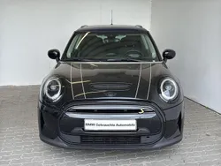 Midnight black metallic Gebraucht 2022 Mini Cooper SE Kleinwagen | 19.298 € (Fairer Preis)