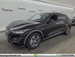 Schwarz Gebraucht 2021 Ford Mustang Mach-E SUV | 21.175 € (Superpreis)