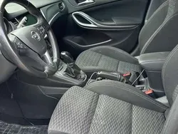 Silber Gebraucht 2018 Opel Astra Edition Kombi | 9.490 € (Teuer)