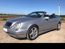 Silber Gebraucht 2002 Mercedes CLK55 AMG AMG Cabrio | 17.500 €