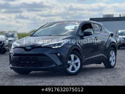Grau Gebraucht 2020 Toyota C-HR SUV | 15.999 € (Guter Preis)