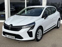 Weiß Gebraucht 2024 Renault Clio V Evolution Limousine | 16.890 € (Fairer Preis)