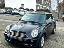 Schwarz Gebraucht 2004 Mini ONE Kleinwagen | 1.799 € (Fairer Preis)