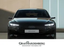 Schwarz Neu 2025 Audi e-tron Sport SUV | 90.483 €