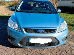 Andere farben Gebraucht 2009 Ford Focus Kombi | 1.900 € (Etwas zu teuer)
