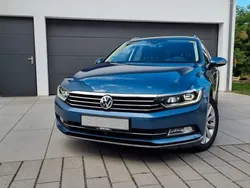 Blau Gebraucht 2017 VW Passat Highline Kombi | 22.300 € (Teuer)