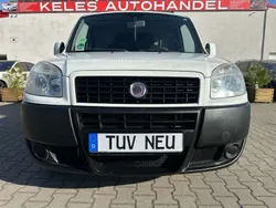 Weiss Gebraucht 2009 Fiat Doblò Van / Kleinbus | 4.450 €